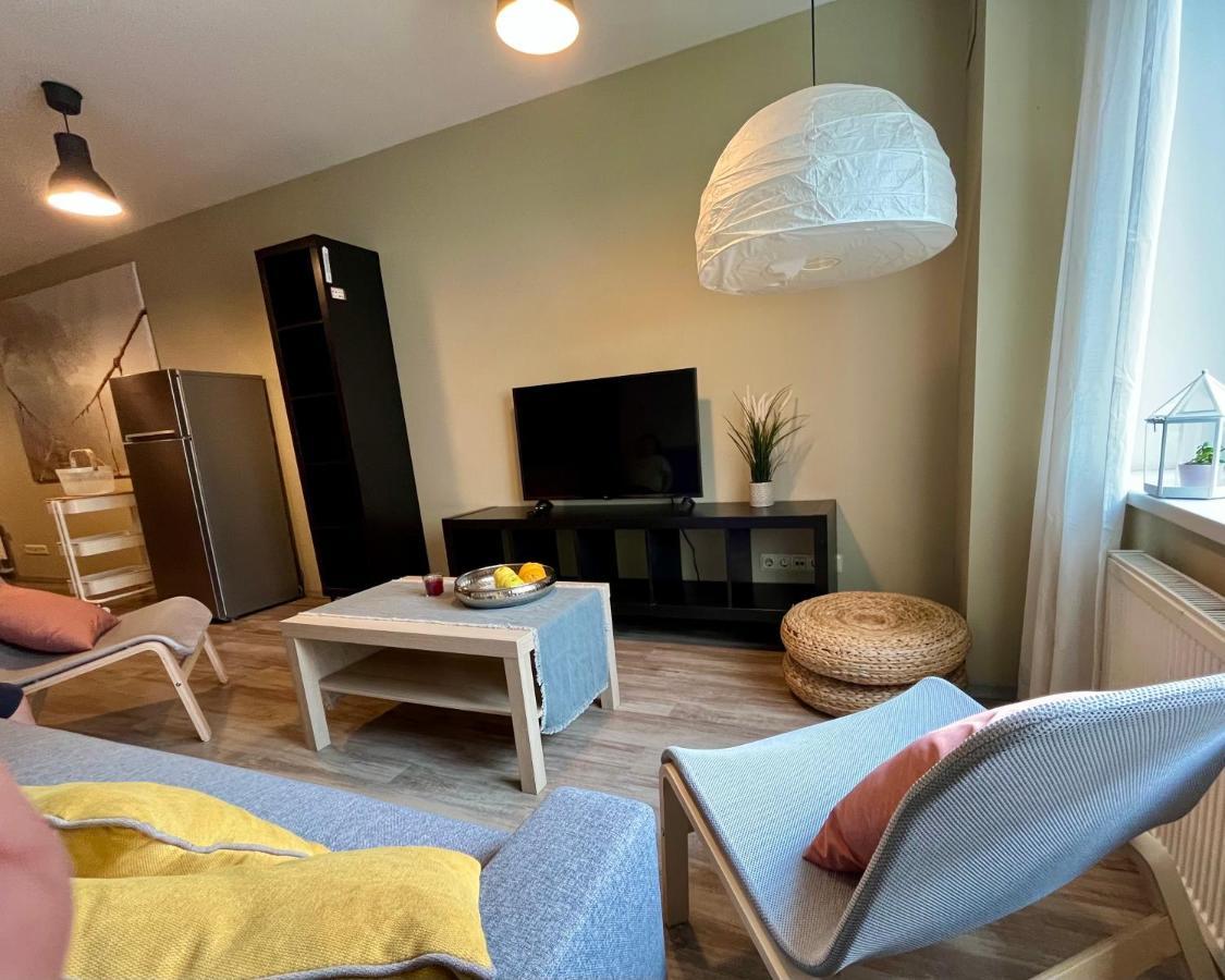 Cozy Vibes Like It Is Quiet With Three Bedrooms Appartement Riga